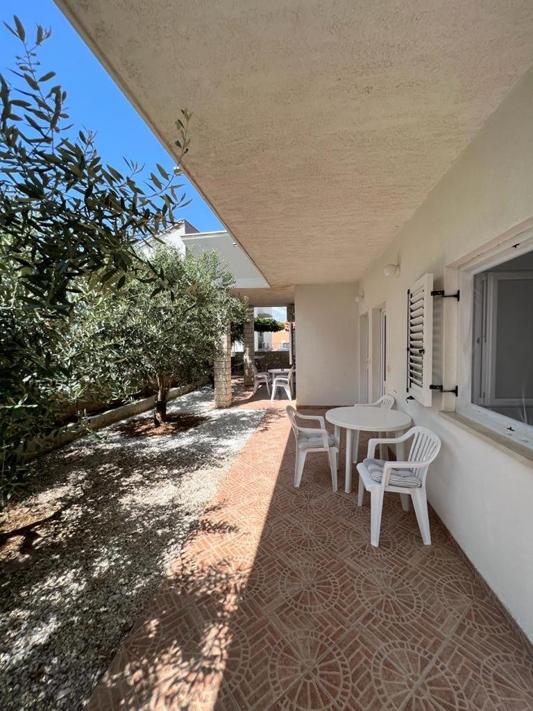 Apartments Paulina Trogir Exterior photo